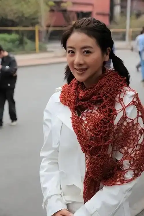 小李琳个人资料(离婚带娃的小李琳,用4年把小男友,从"软饭男"变成"