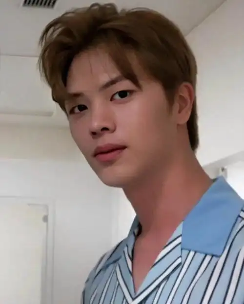 陆星材徐仁国世界上的另一个我