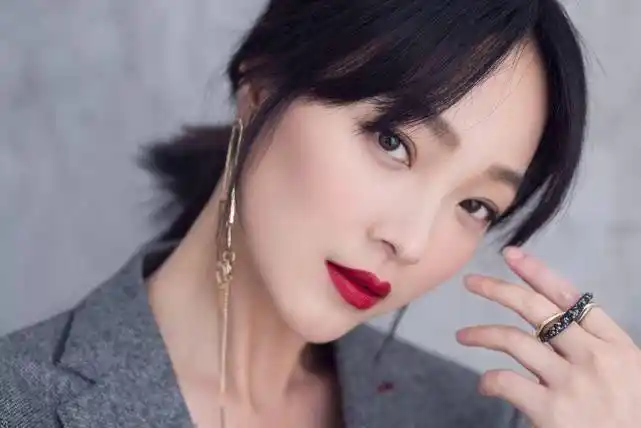 1990年出生的20位女明星现年都30岁了谁是你心中永远的女神