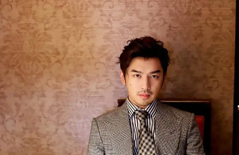 陈柏霖酷帅有型活动写真图片