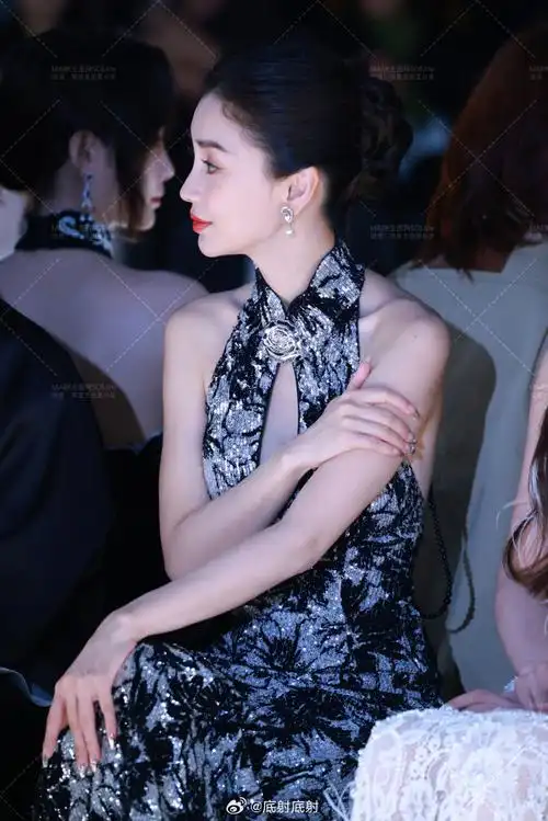 服装 旗袍 唐装 690_1034 竖版 竖屏