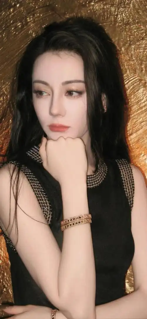 迪丽热巴高清壁纸.