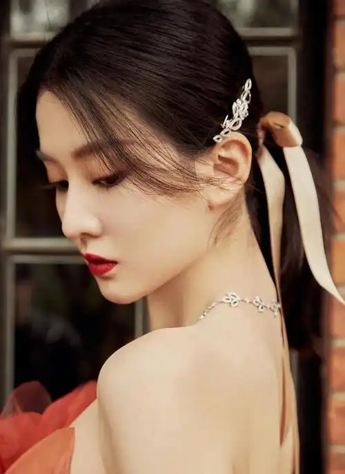 乔欣,甜美可爱,俏丽多姿的写真集!_高清图集_新浪网