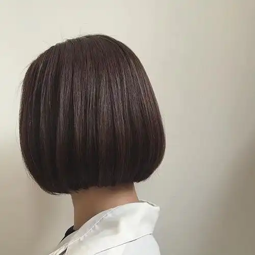 圆形的波波头短发,小颜有气质