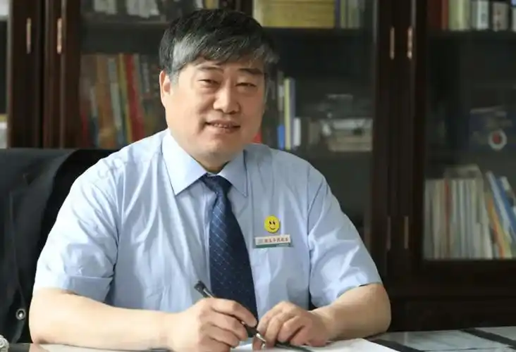 山东富豪李文杰白手起家打造医药零售领先企业身家35亿