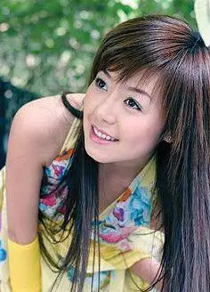 媒体记者云集,湖南省广电局局长魏文彬宣布"2006超级女声"正式启动