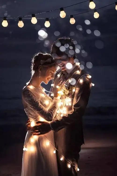 浪漫又特别的夜景婚纱照你值得拥有