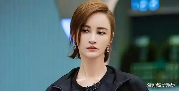 张歆艺历经两段情后,与袁弘因戏生情并步入婚姻,现生活幸福甜蜜