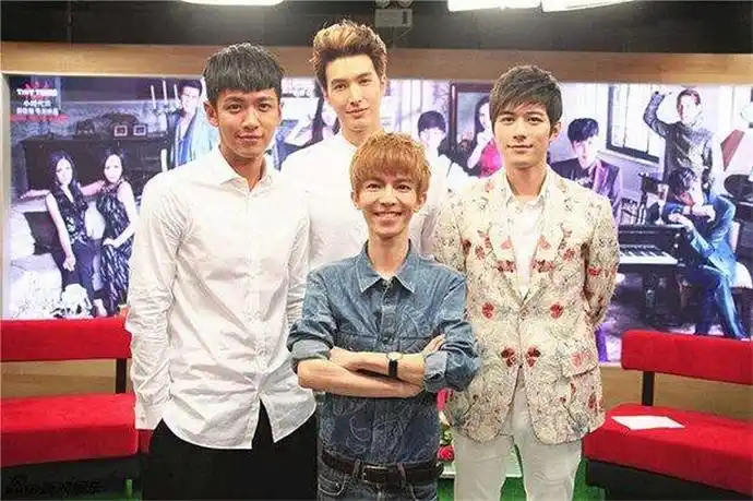 陈学冬对比柯震东与郭敬明不过对于一个明星来说,身高肯定不是那么