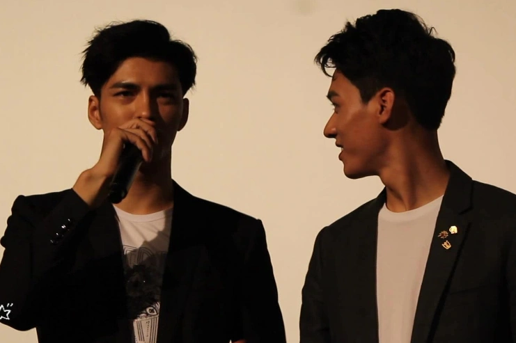 《盛势》最新片场花絮,这手摸哪呢啊_手机搜狐网