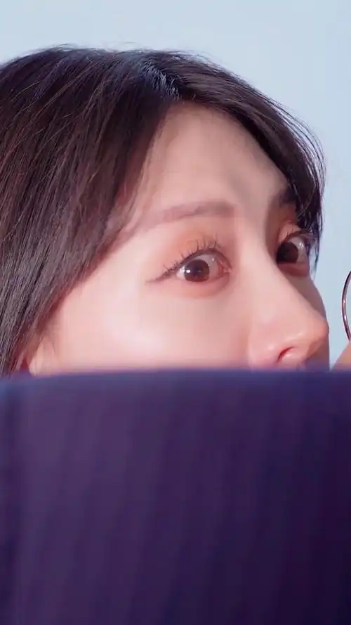 小七最近是去学变脸了吧,你别问这些大爷你顾城表哥和小区,怎么啦!