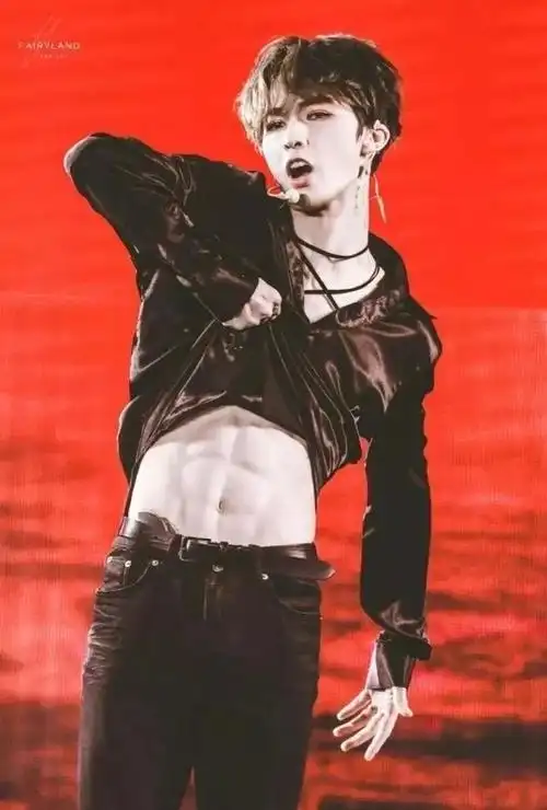 李现王一博白敬亭蔡徐坤还有你喜欢的各种小鲜肉腹肌