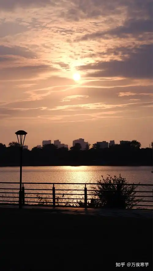 你拍过哪些好看的晚霞照片? - 知乎