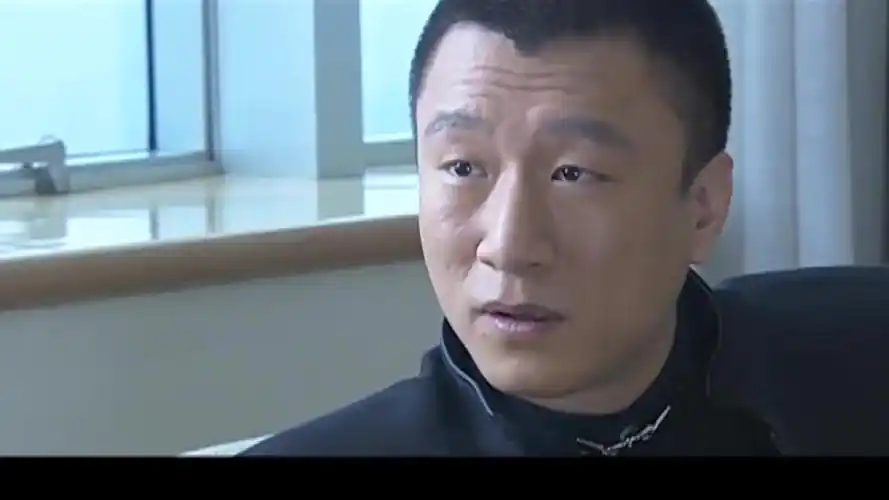 征服周国权帮吴天说话这一脸嚣张劲把刘华强给看笑了