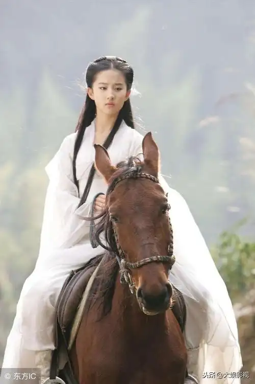 刘亦菲古装剧照美不美,你们说了算!