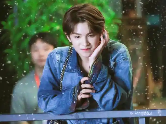 黄明昊粉丝看看哦