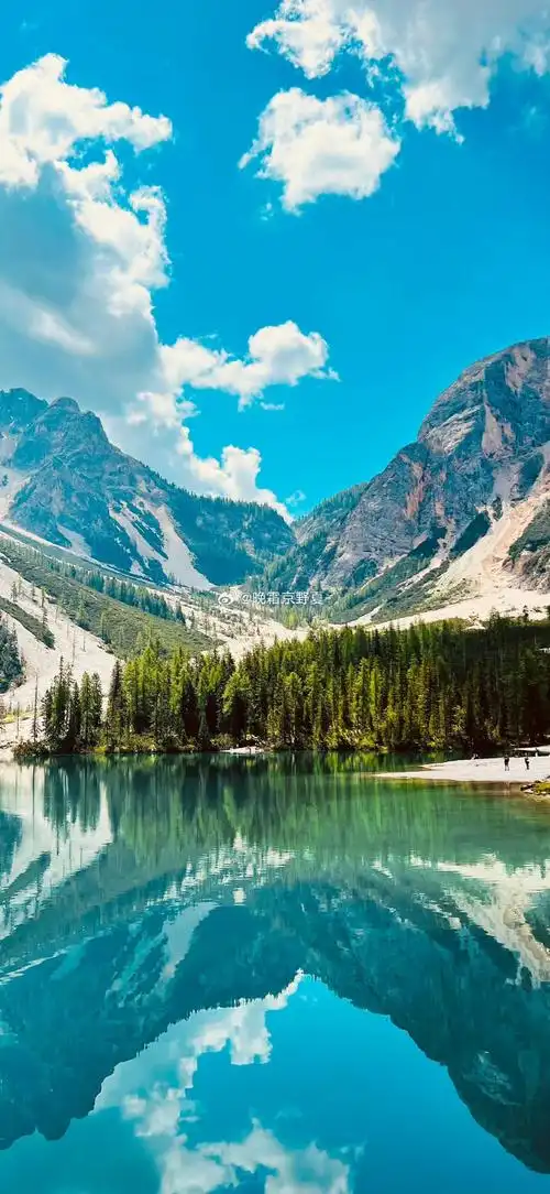 朋友圈背景图##ins手机壁纸简约可爱全屏无水印高清##女生头像情侣