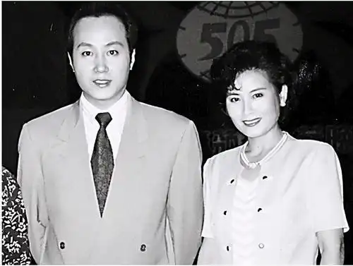 罗京去世妻子几度哭到昏厥,之后改嫁富商,仍坚持自己是罗家媳妇