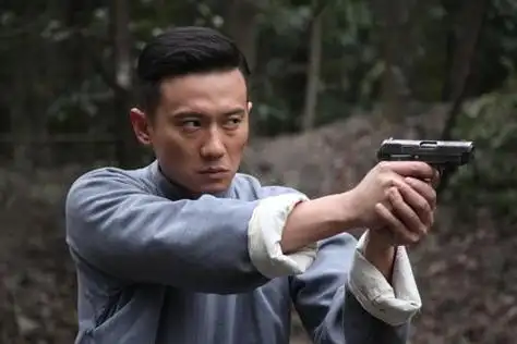 徐洪浩:演技独领风骚,与妻子携手演绎娱乐圈难得的爱情典范