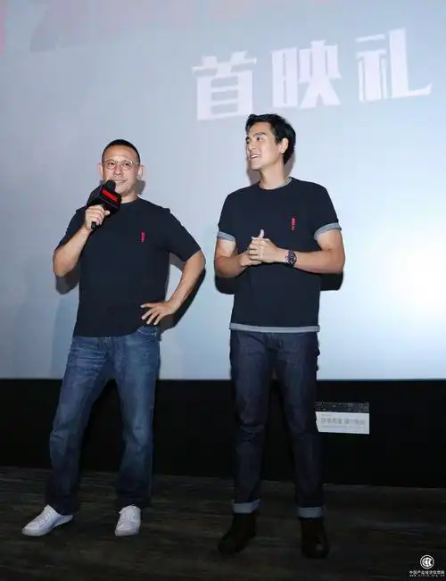 姜文《邪不压正》北京英皇电影城京城首映礼 首日票房第一