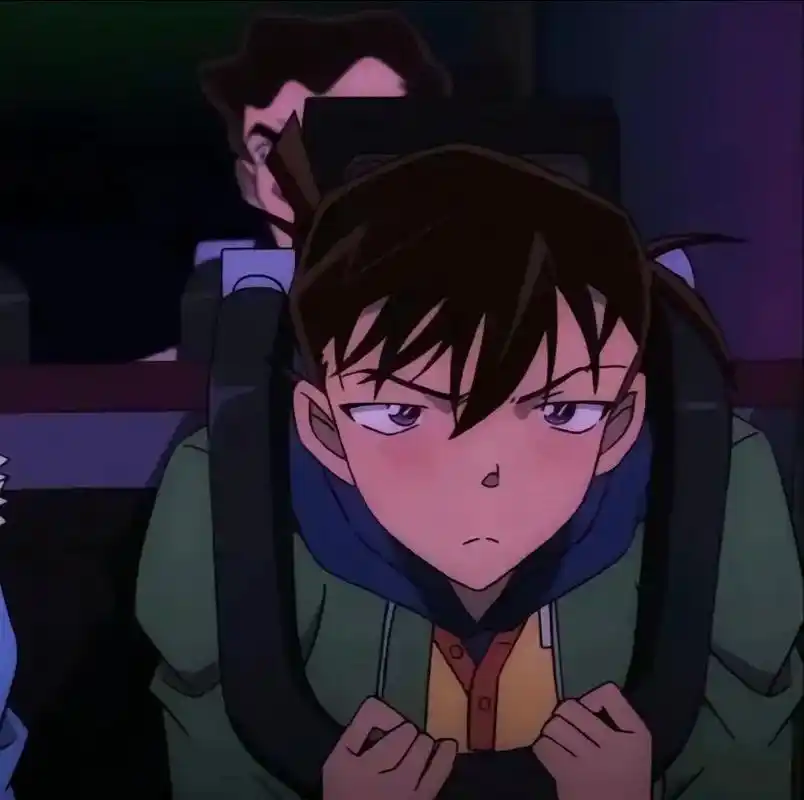 名柯情侣头像#名侦探柯南 #工藤新一 - 抖音