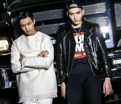 图坏女孩吴亦凡歌词流行词汇多陈伟霆帅气出演mv