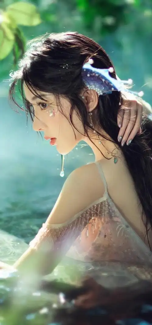 世界上真的有美人鱼吗超好看的美人鱼写真壁纸