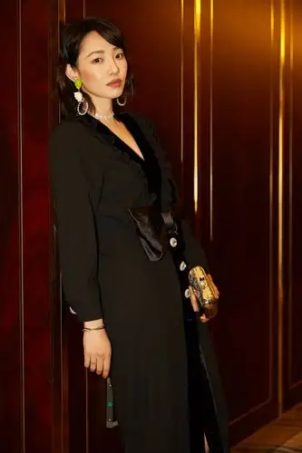 白百何 2018芭莎明星慈善夜