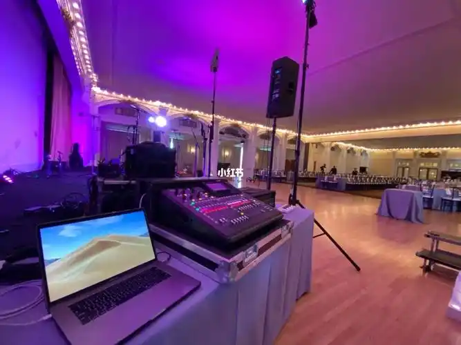 婚礼音响灯光摄影我包了