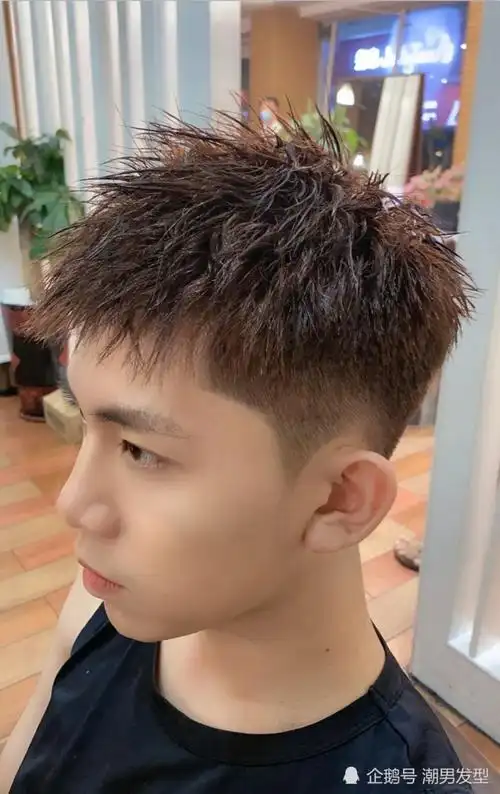 秋冬季节男生有哪些干净帅气的短发可以参考呢这4款值得一试