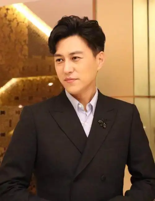 锅从天上来,勒东被假冒者送上热搜,工作室坚定维权将起诉假冒者