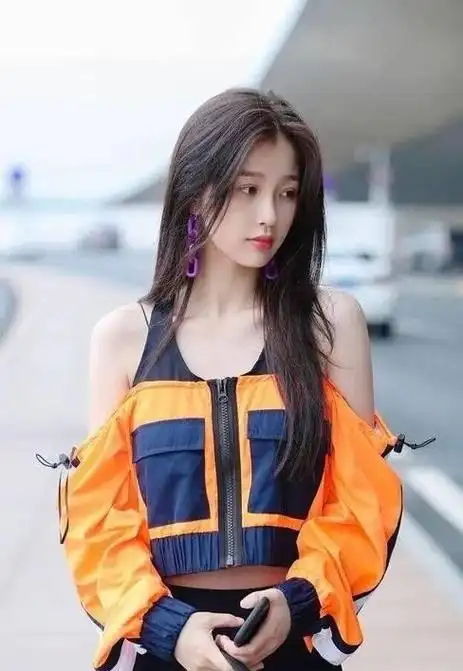 虞书欣因穿搭出圈,"泸上公主"要多努力才行,不火就要继承家产