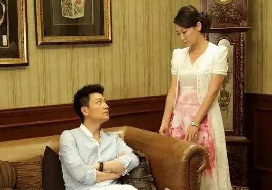 日前,由张咏棋,李宗翰,张宝雯等领衔主演的都市时尚情感大剧《百万