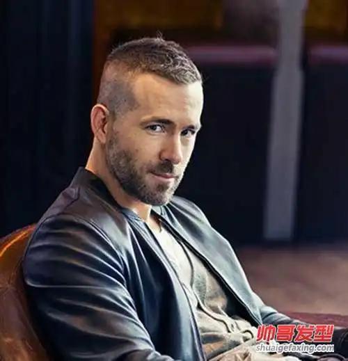 男士四周剃光的发型 欧美潮男个性短发图片(3)