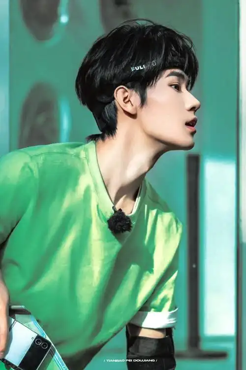 时代少年团川渝春晚造型##张真源这是我的岛