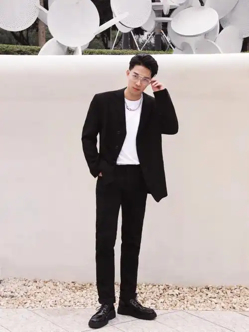 ootd出街通勤长腿神qì男生韩式氛围感穿搭