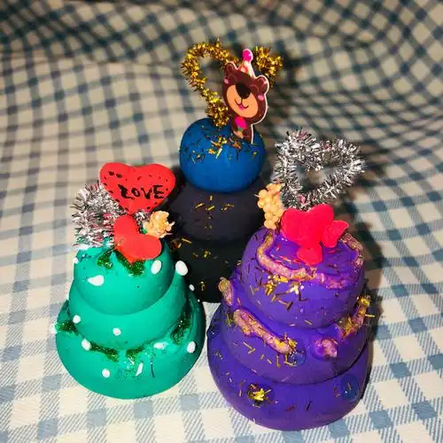 2019年睿博幼儿园贝多芬(1)班——手工课程《生日蛋糕》