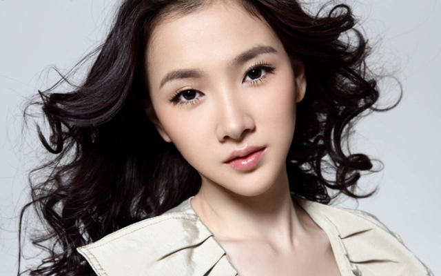 她爱朱亚文9年付出最好的青春而他却转身娶了陈思诚的前女友