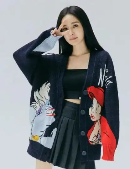 杨幂,出生于1986年9月12日,是北京市宣武区一个普通家庭的女儿.