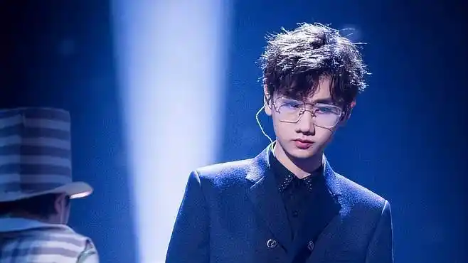 宝藏男孩汪苏泷,巅峰时期有多红?