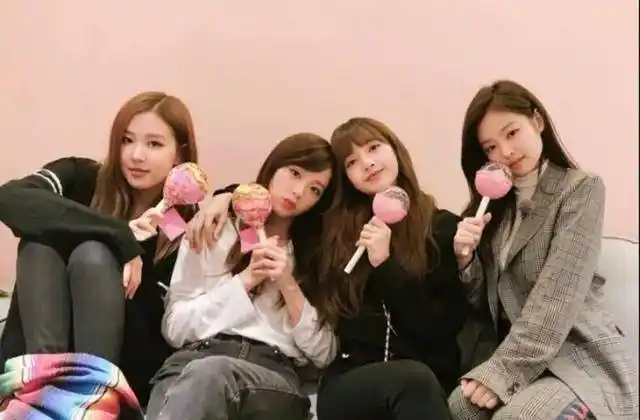 blackpink是国外女子演唱组合,2016年8月8日由ygente