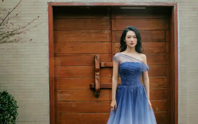 李沁优雅壁纸56