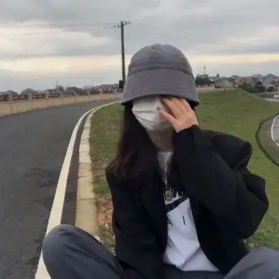 优质女头像酷,高清好看的高质量优质女头像真人酷酷的照片_女生头像