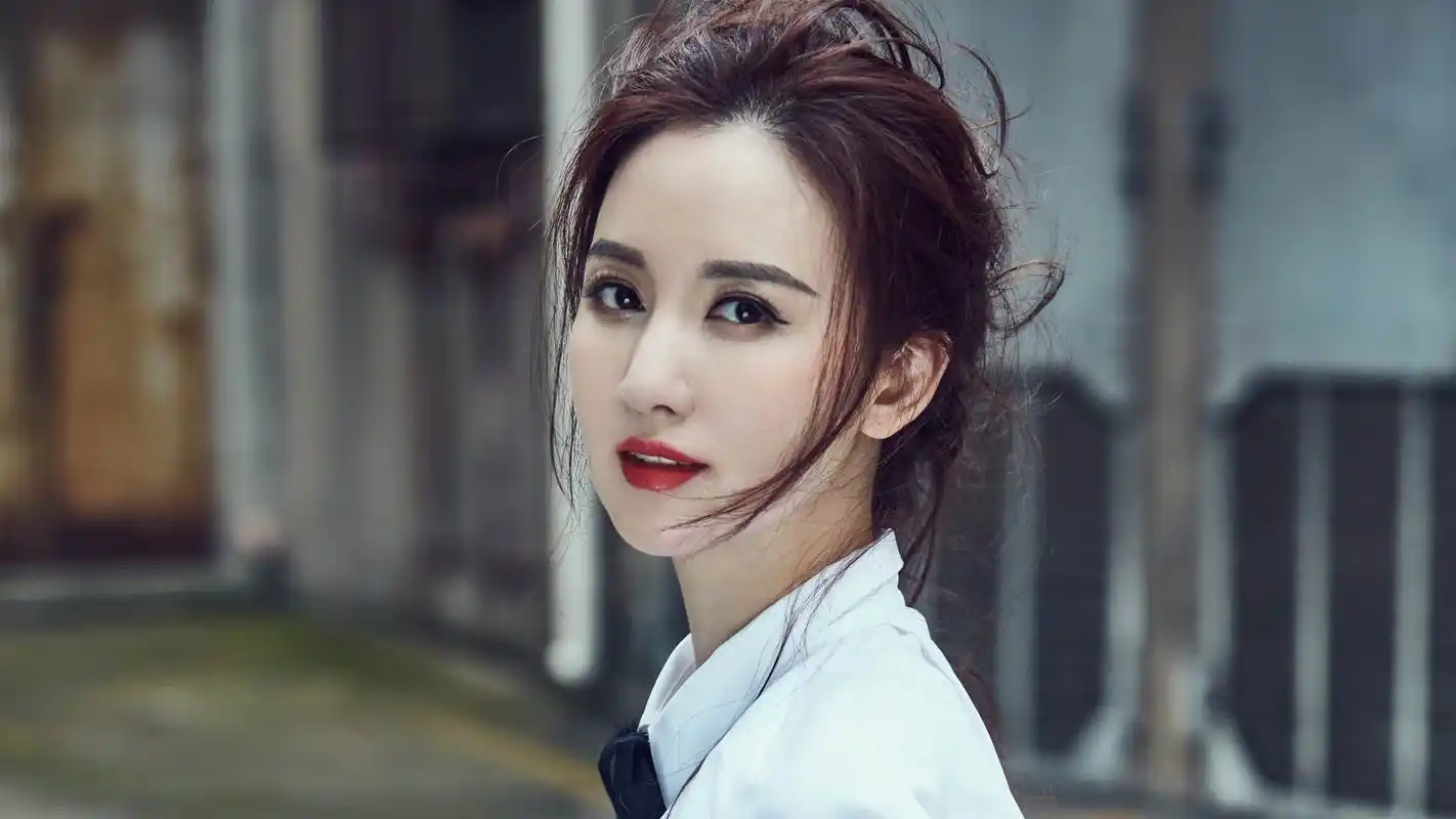 转发微博【转发】@张萌:想要我绘制的魔力. 来自撸管卢琪 - 微博