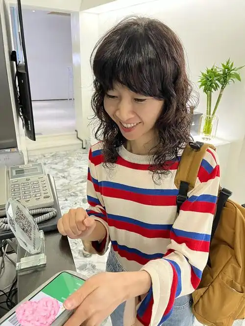 七八十年代的披头士烫发