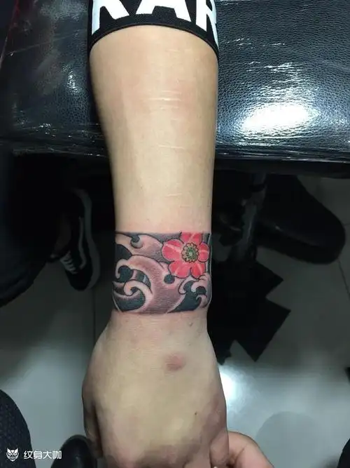 手环_纹身图案手稿图片_阿宝的纹身作品集