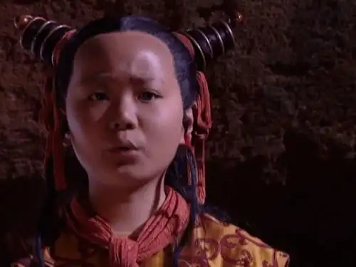 1999年主演《莲花童子哪吒》,饰演男主角哪吒而被更多人熟知.