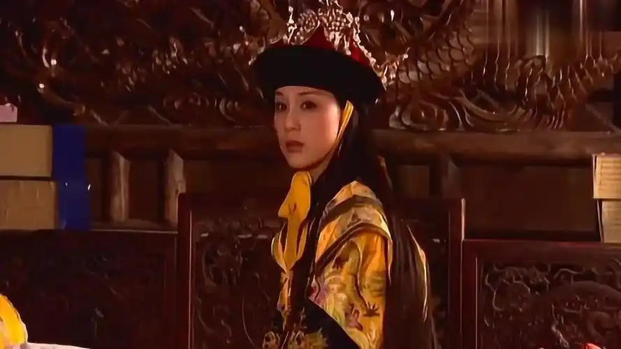 康熙王朝:容妃亲自试药,康熙看着连声叹气意味深长