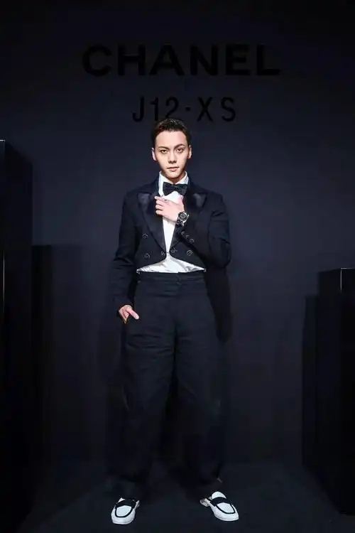 陈伟霆,戴新表去倒斗是一种怎样的体验