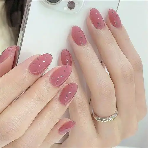 温柔纯色明亮色美甲图片